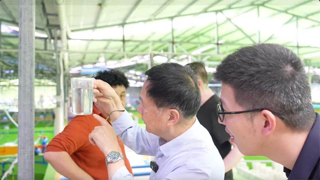 新春走基层·边疆万里行⑧丨跨越山海驯鱼记(图1)